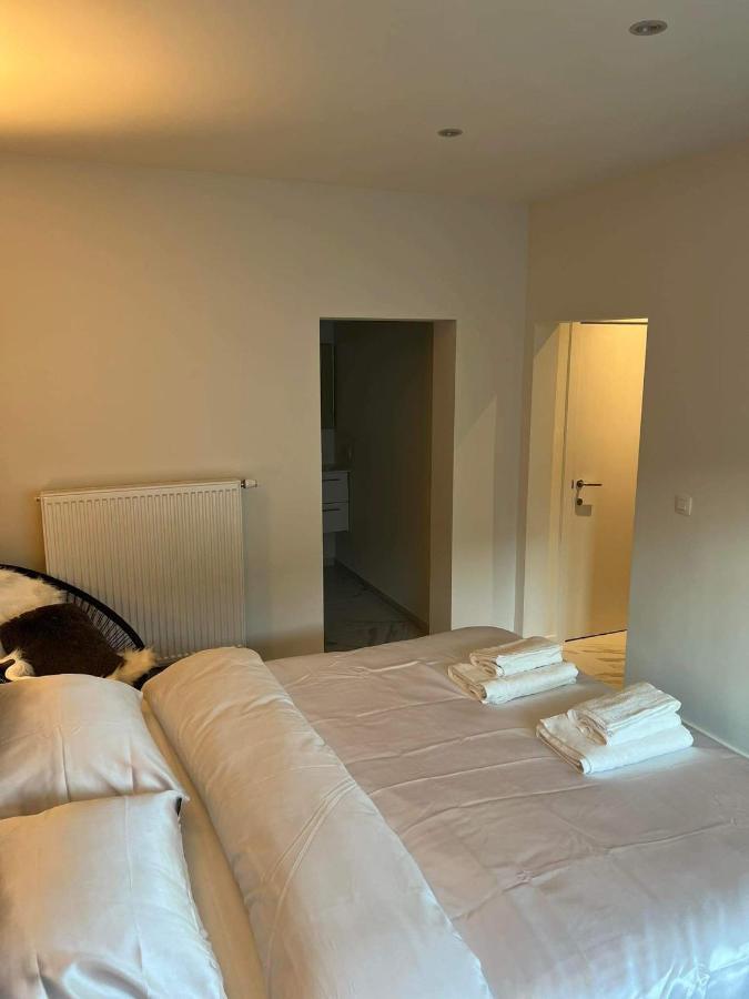 Bed & Breakfast Grote In Brugge Centrum Met Badkamer !